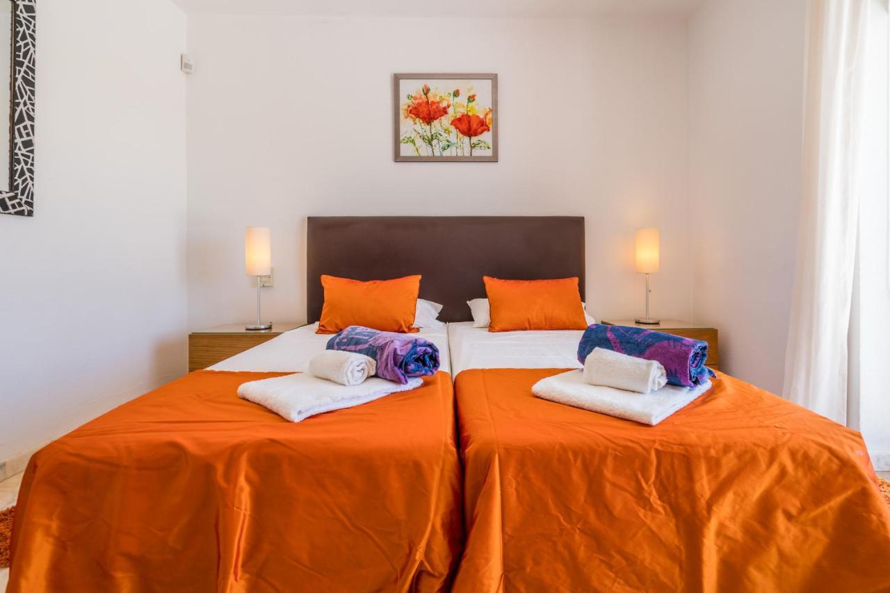 Casa Laranja Three Bedroom Villa 롤레 외부 사진